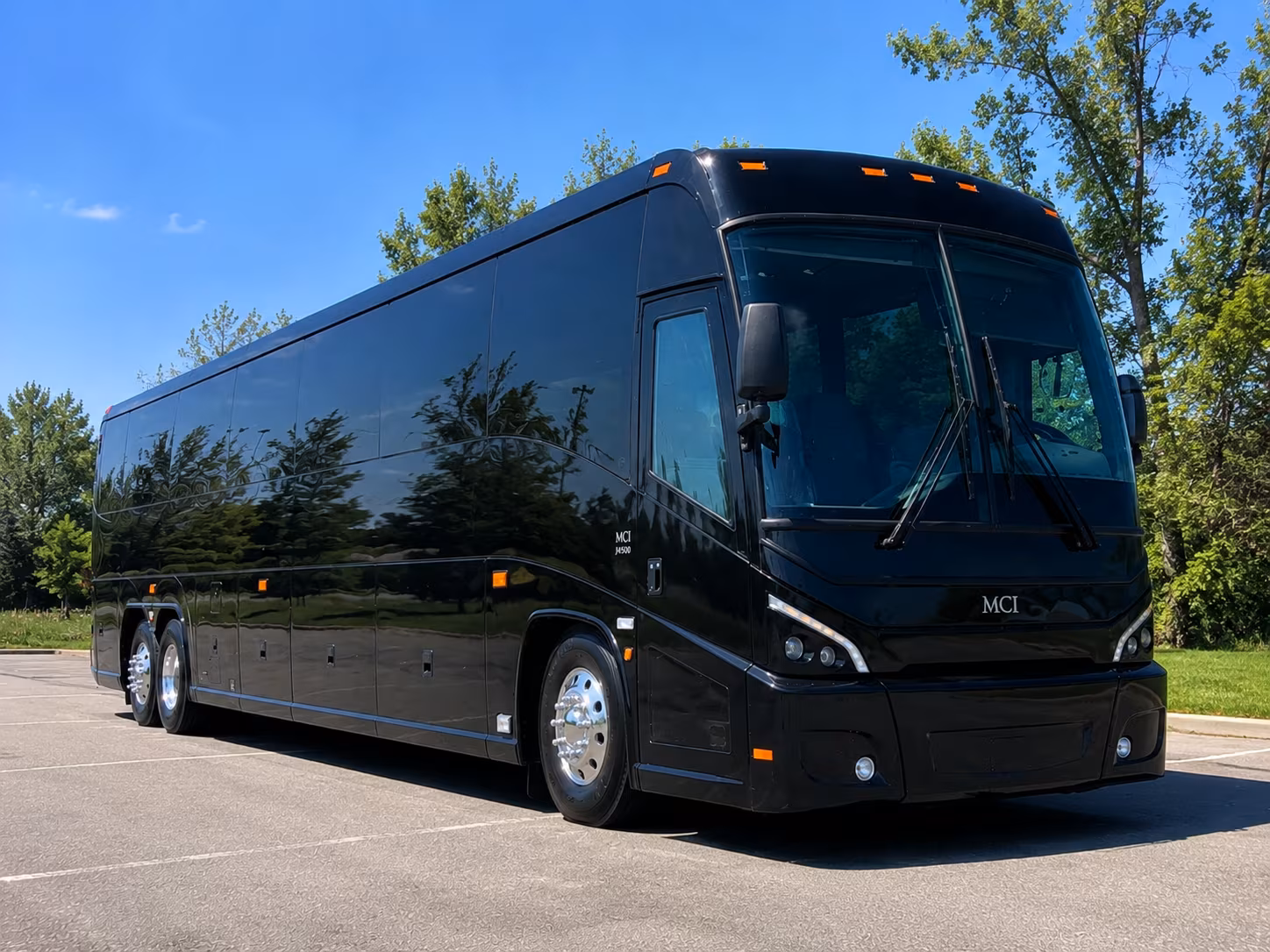 corporate group travel and conference shuttles from minnetonka