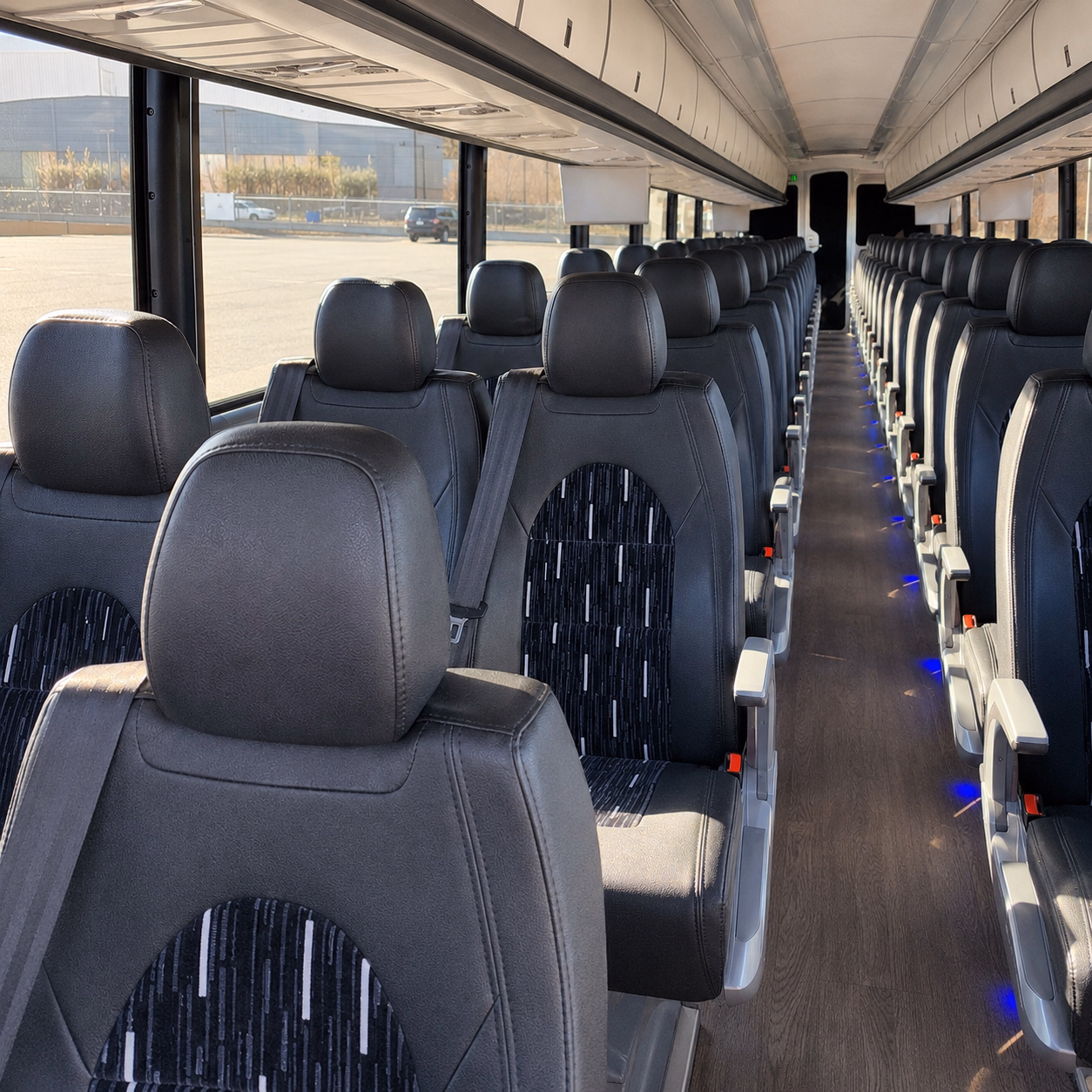 easy transportation to minneapolis museums and cultural destinations