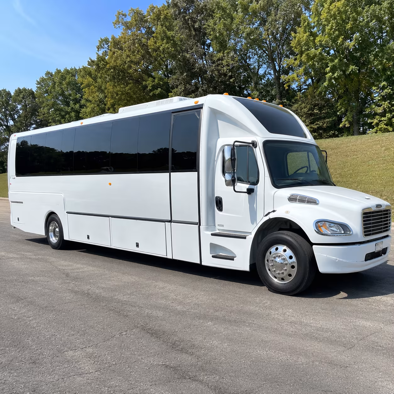 lake minnetonka bar crawl party bus rental
