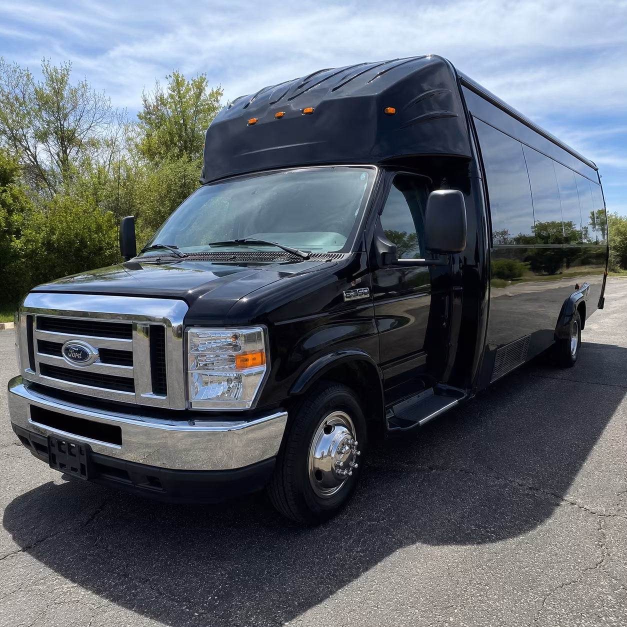 minnetonka sporting event party bus rental