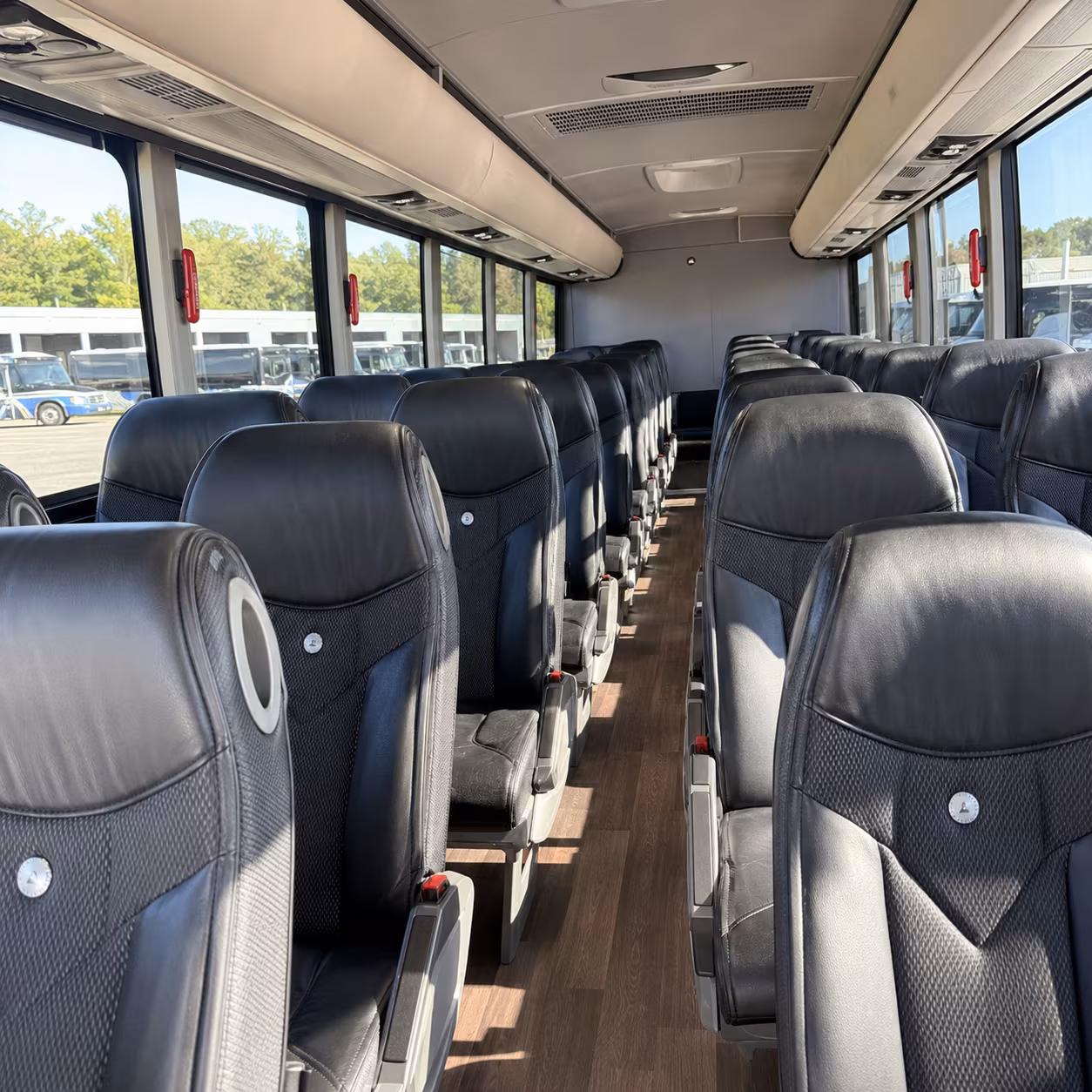 navigate narrow lake minnetonka roads without the motorcoach headache