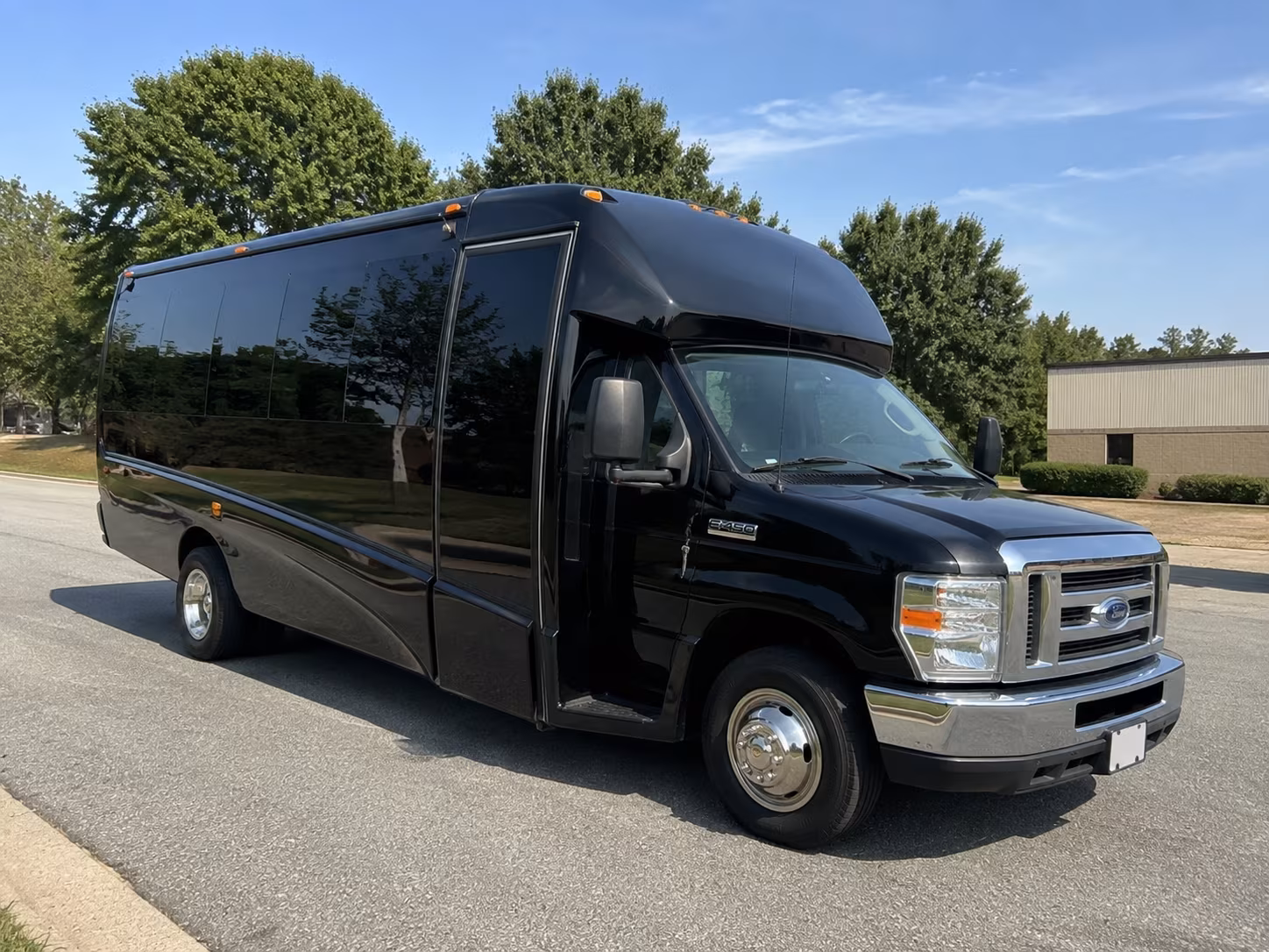 rochester charter bus rentals for rehearsal dinners