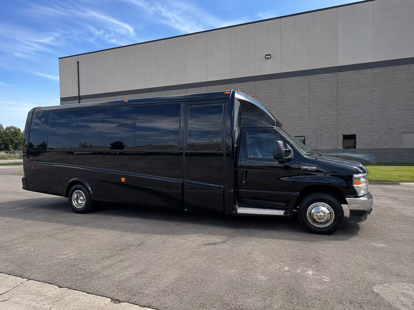 rochester winery charter buses for rochester wine tasting groups